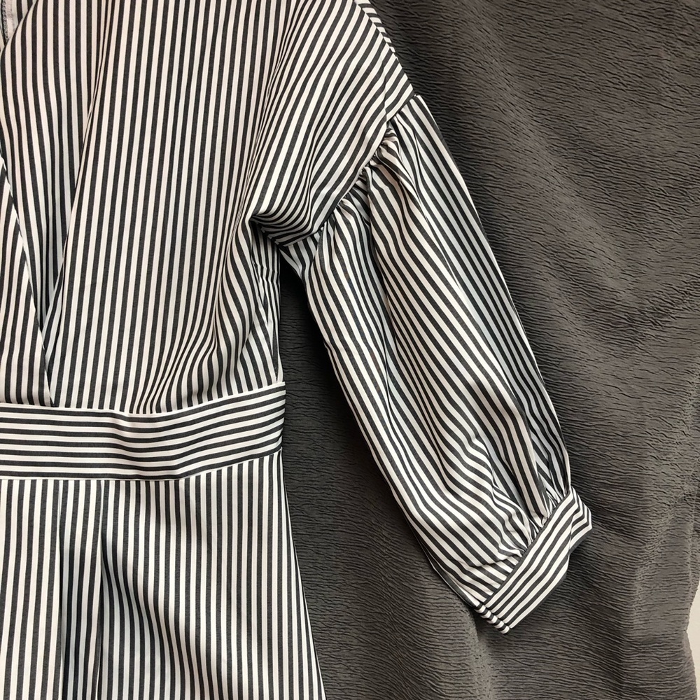 White and gray striped dressy blouse with buttons up the back, waistband - Picture 2 of 12